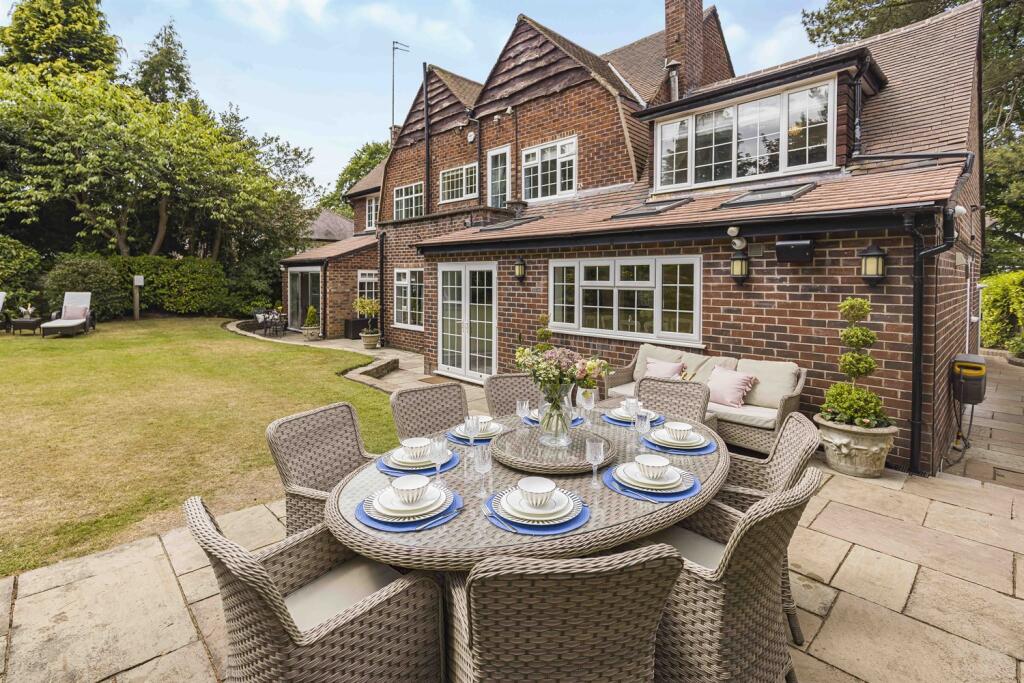 5 bedroom detached house for sale in Park Road, Hale, Altrincham, WA15